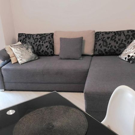 Apartament Zalesie Z Tarasem Lubiń Exteriér fotografie