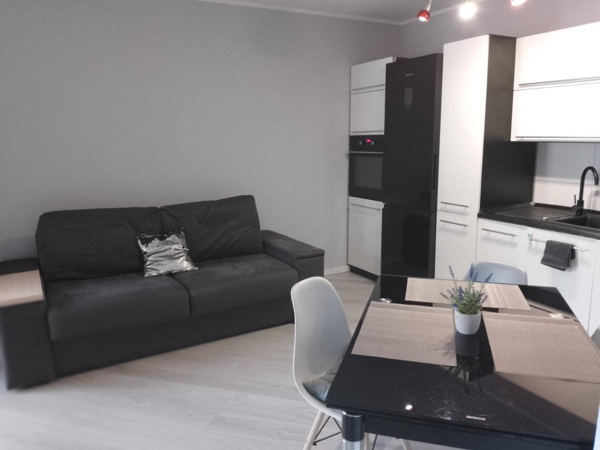 Apartament Zalesie Z Tarasem Lubiń Exteriér fotografie