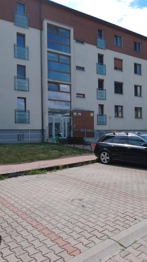 Apartament Zalesie Z Tarasem Lubiń Exteriér fotografie
